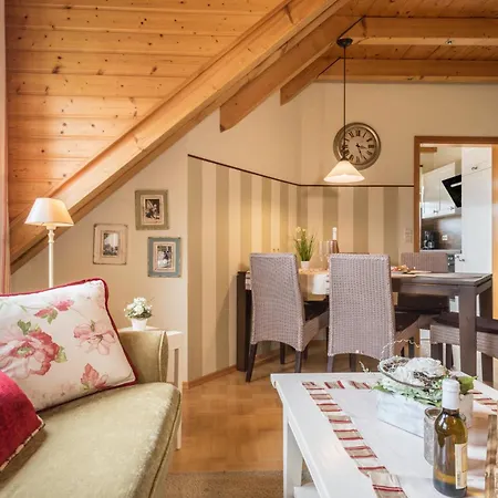 Trostelhof 5 *