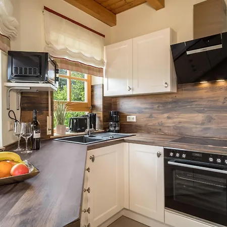 Trostelhof 5 * Salem (Baden-Wurttemberg)