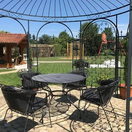 Trostelhof 5 * זאלם